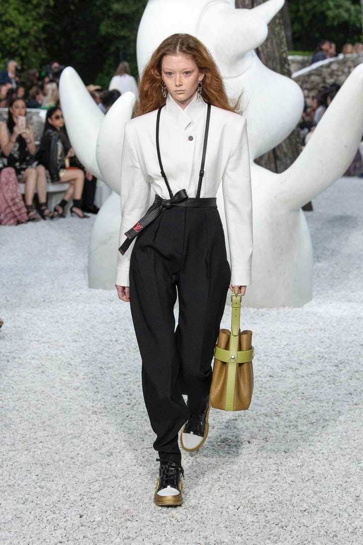 b1db3bec6aa71e774d594f77dabf6eee-5b0c800b530a6