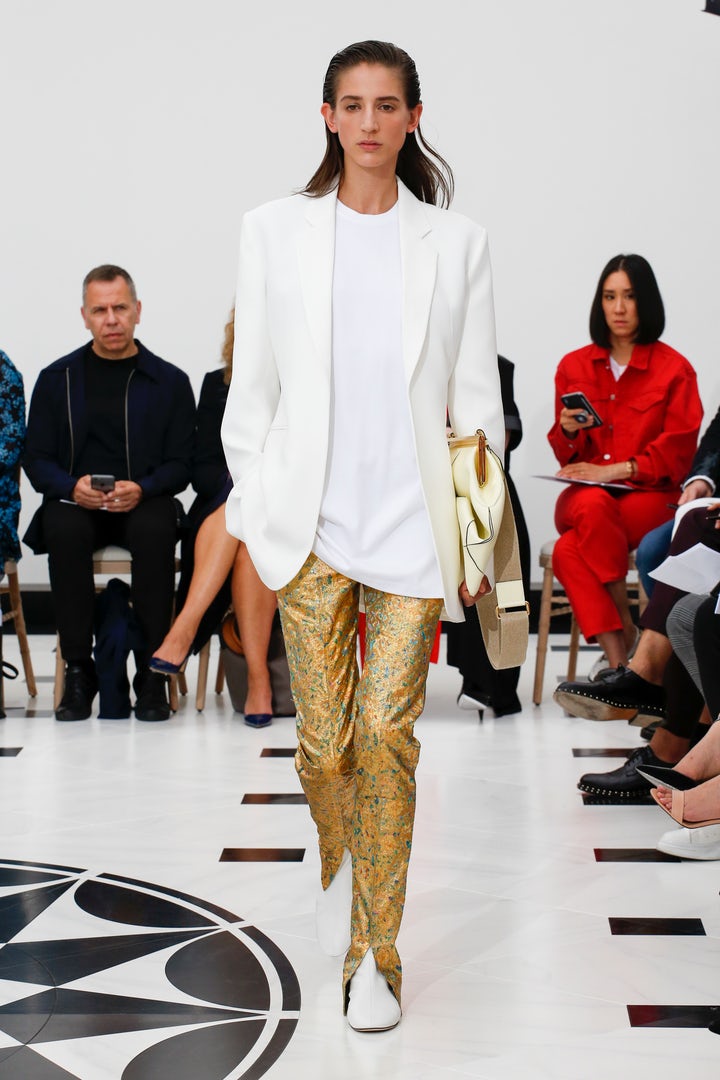 7b92f4ff27a6d8efb6789603ffc38a82-5b9e2e8aed9e5